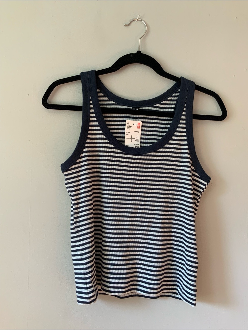 NWT Uniqlo soft ribbed tank top